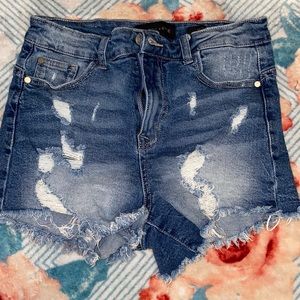 Kendall and Kyle shorts Used once